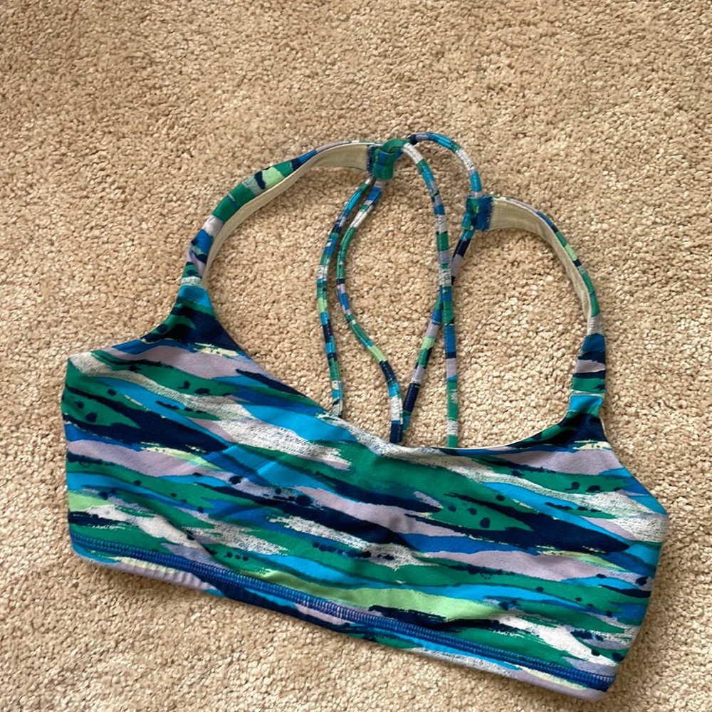 LULULEMON Free 2 Be Bra
